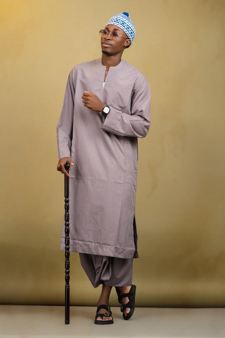 Ensemble taupe à saroual — taupe, vue 2