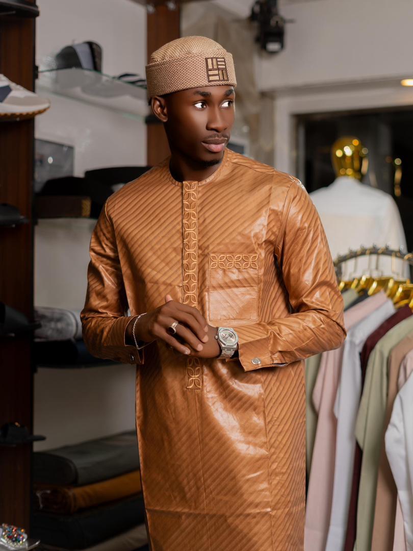 Ensemble caramel en bazin — caramel, vue 2