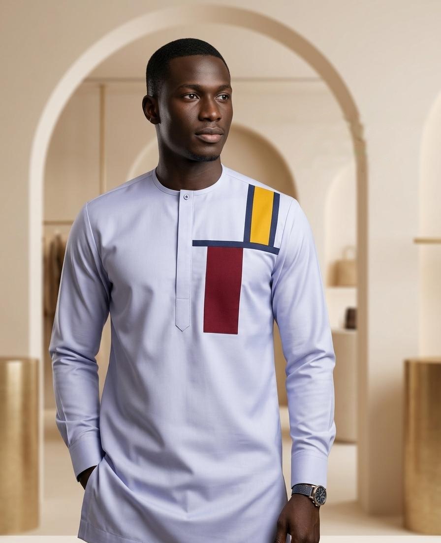 Chemise lavande à blocs de couleur — lavande pâle, portée